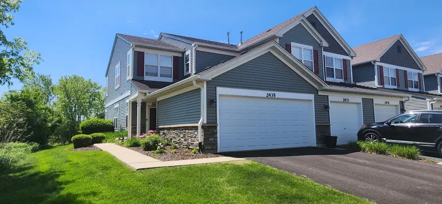 2435 Golf Ridge Circle #2435, Naperville, IL 60563 - #2
