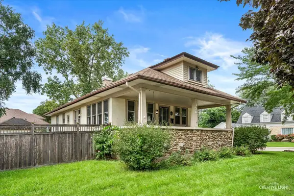 450 Arlington Avenue, Elgin, IL 60120