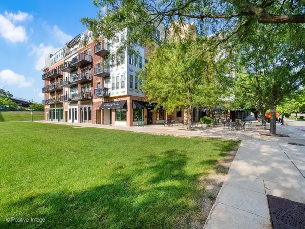 303 Front Street #1302, Lemont, IL 60439