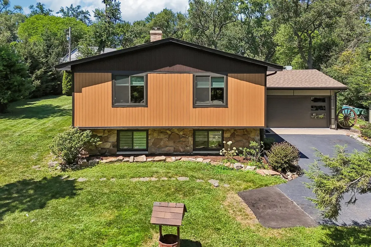 21W640 Maple Avenue, Medinah, IL 60157 - #1