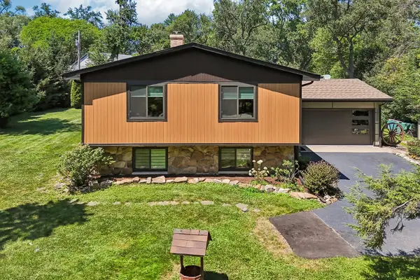 21W640 Maple Avenue, Medinah, IL 60157