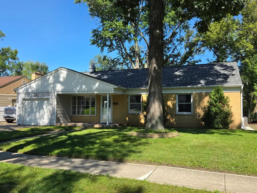 21 Crestview Terrace, Buffalo Grove, IL 60089 - #2