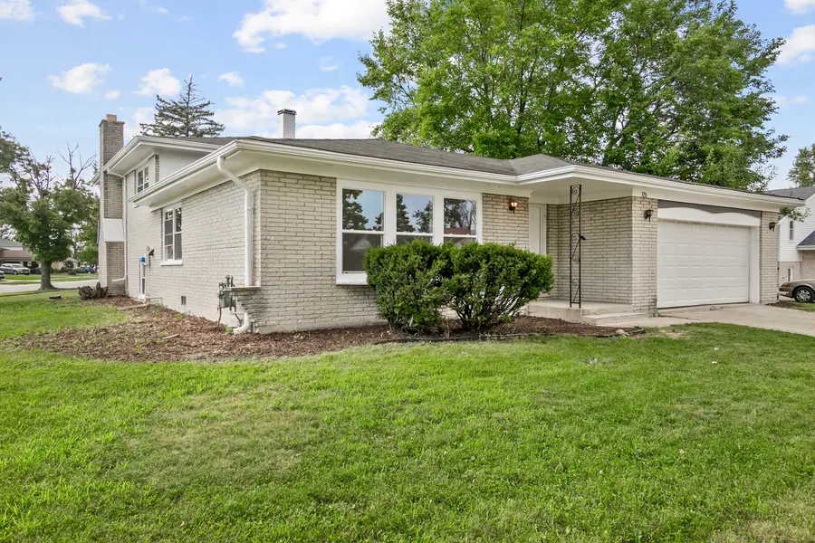 326 S Minerva Avenue, Glenwood, IL 60425 - #2