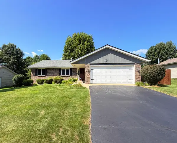1875 S Trainer Road, Rockford, IL 61108