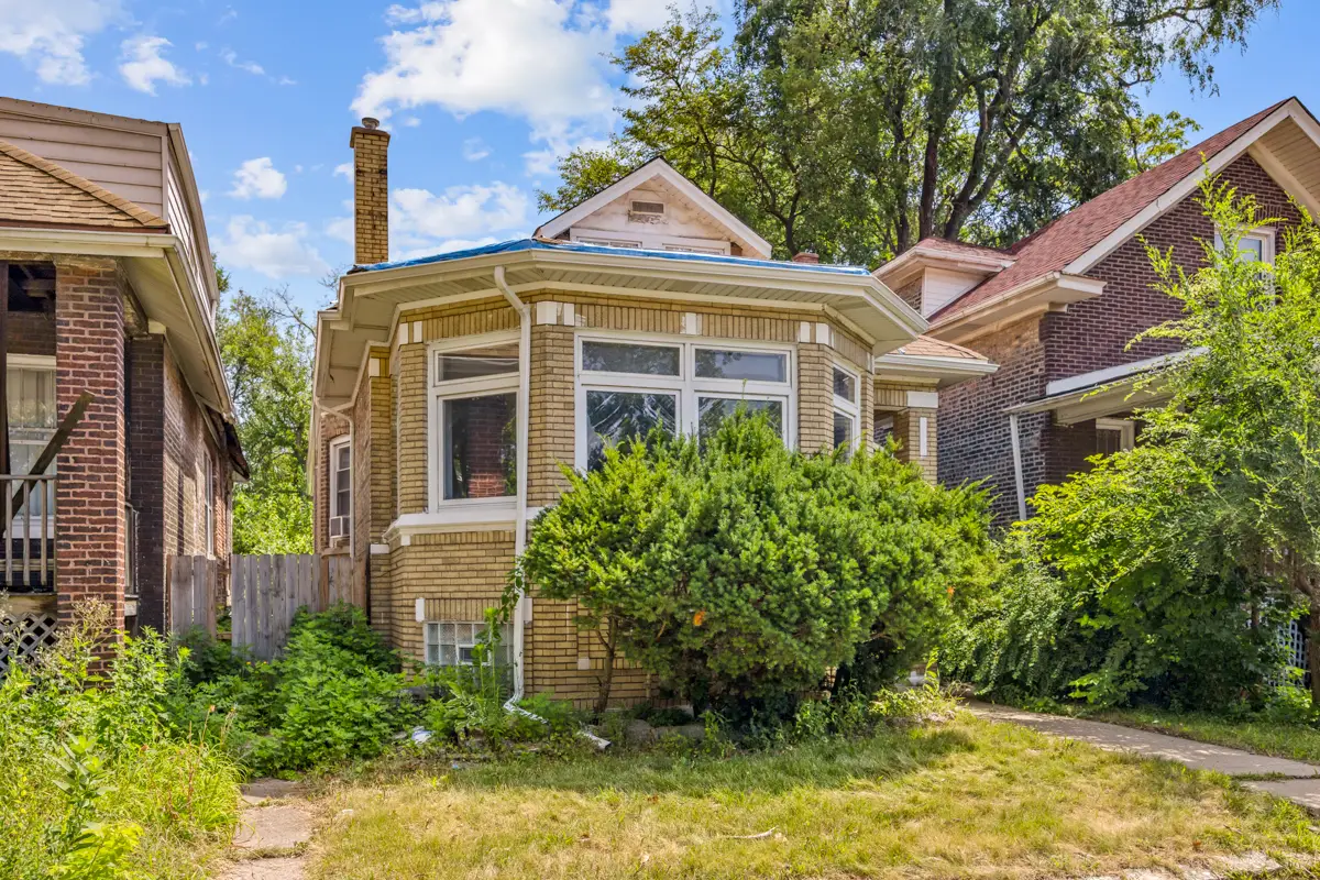 7927 S Ridgeland Avenue, Chicago, IL 60617 - #1