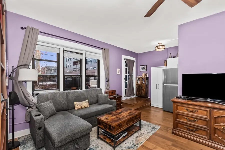 725 W Sheridan Road #204, Chicago, IL 60613 - #3