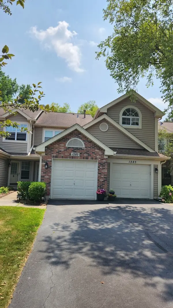 1285 Coldspring Road, Carol Stream, IL 60188