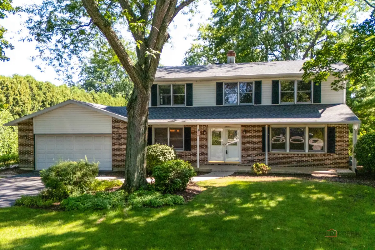19665 W Hawthorne Boulevard, Mundelein, IL 60060 - #1