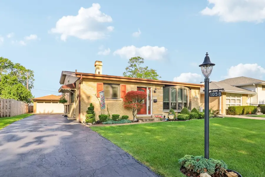 1058 Seymour Avenue, Des Plaines, IL 60016 - #2