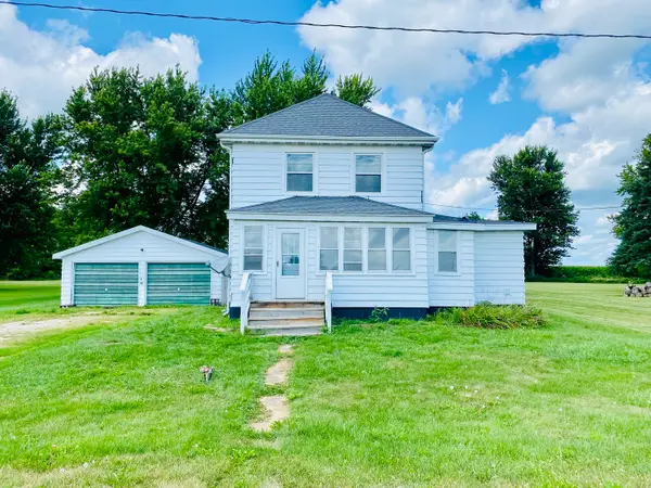 10632 E Titus Road, Rochelle, IL 61068