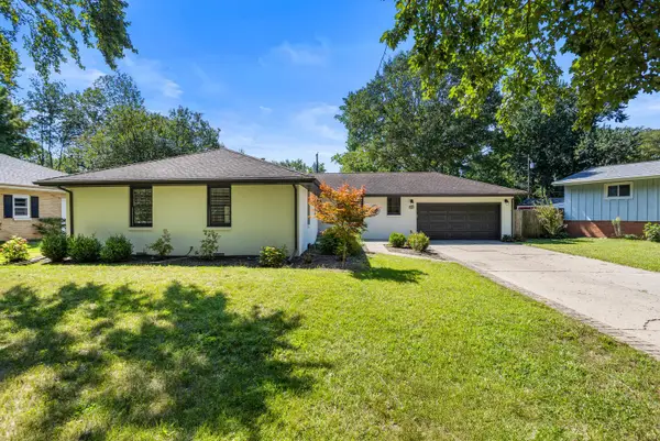 1107 Foothill Drive, Champaign, IL 61821