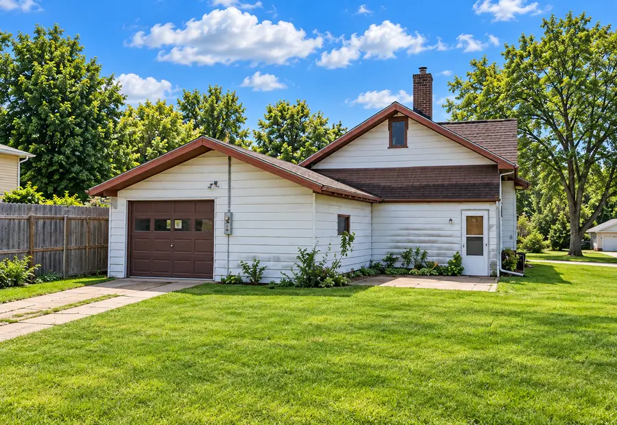 119 Elm Place, Princeton, IL 61356 - #2