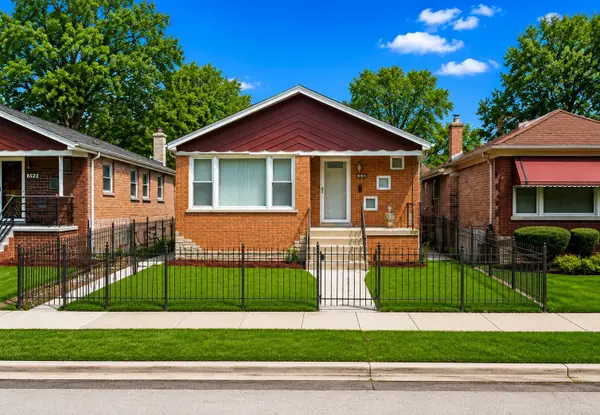 Address Withheld By Seller, Chicago, IL 60628