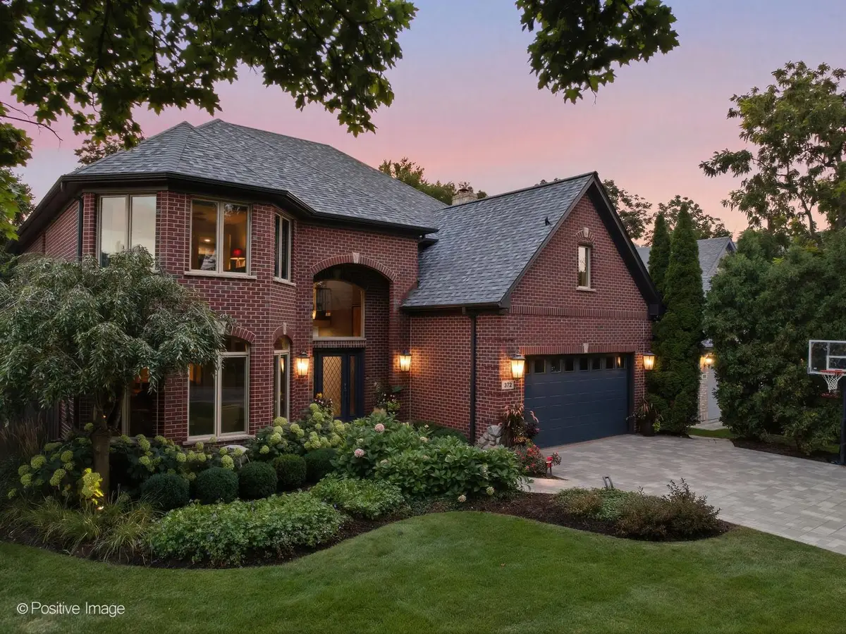 372 S Kenilworth Avenue, Elmhurst, IL 60126 - #1