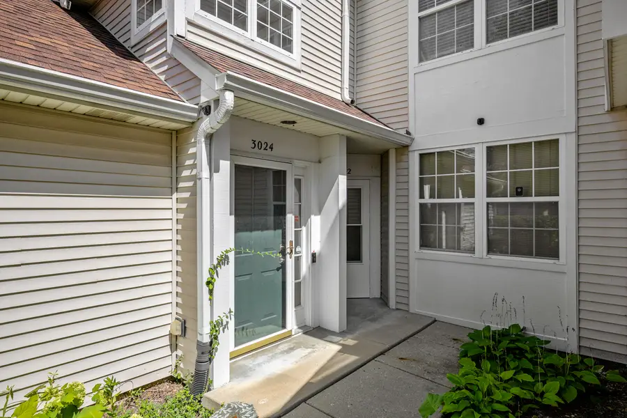 3024 Kentshire Circle, Naperville, IL 60564 - #3