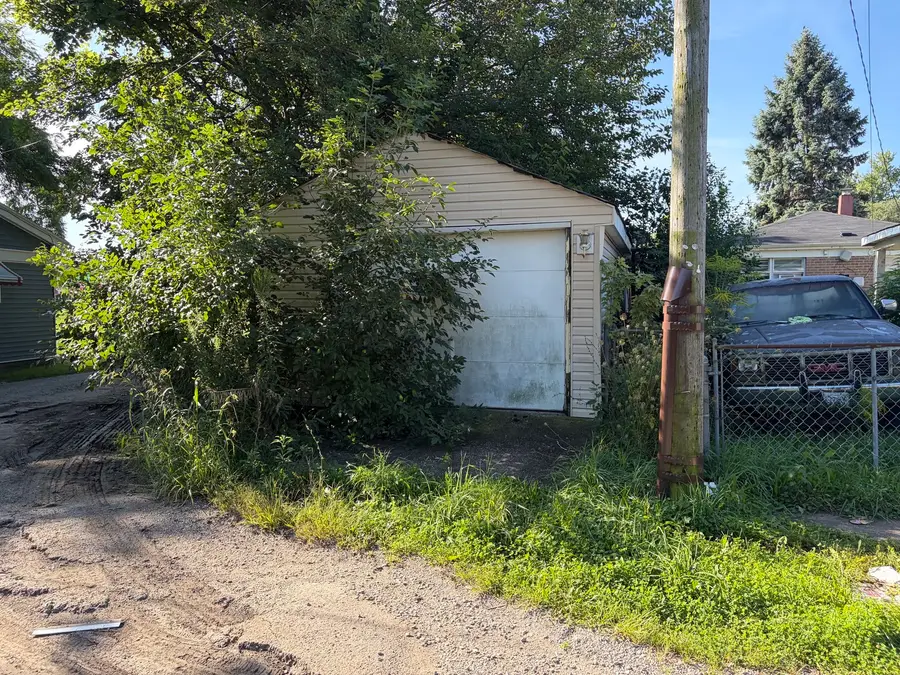 307 149th Place, Harvey, IL 60426 - #3