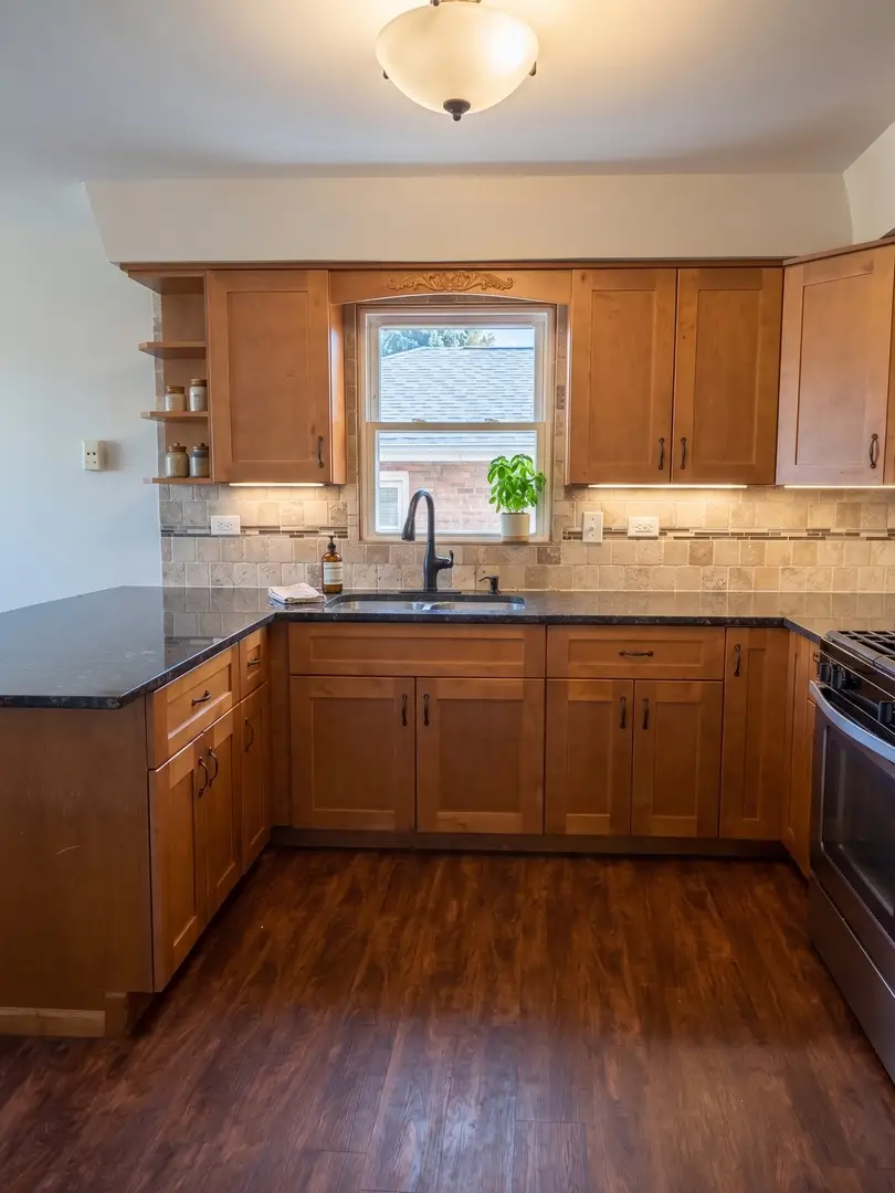 6048 W 79th Street, Burbank, IL 60459 - #3