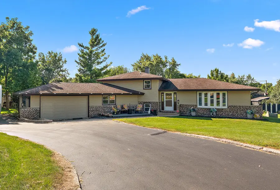 1003 Northern Drive, Lockport, IL 60441 - #2