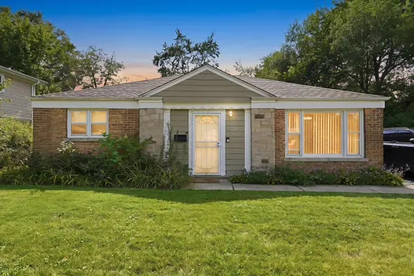 321 Minocqua Street, Park Forest, IL 60466