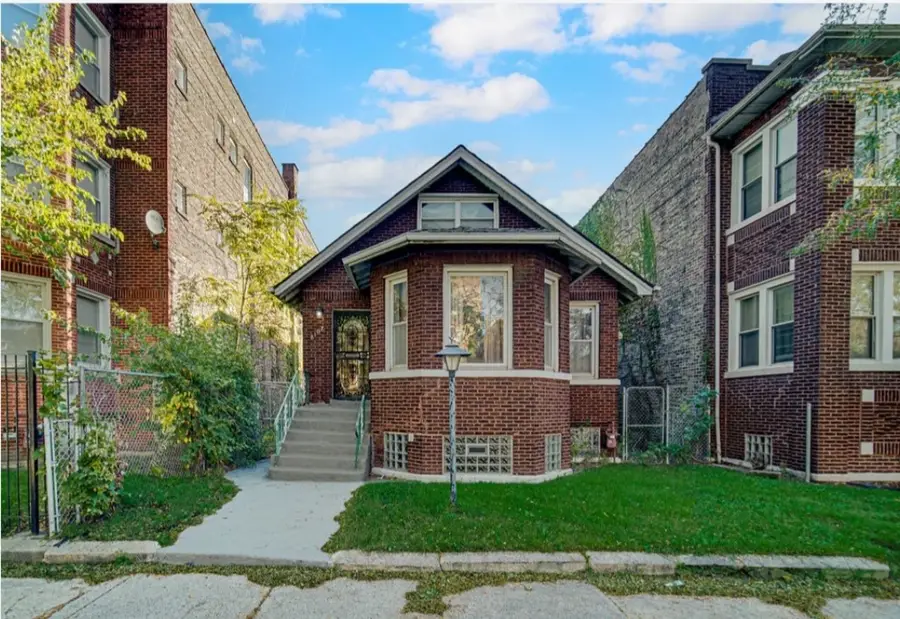 8107 S Throop Street, Chicago, IL 60620 - #2