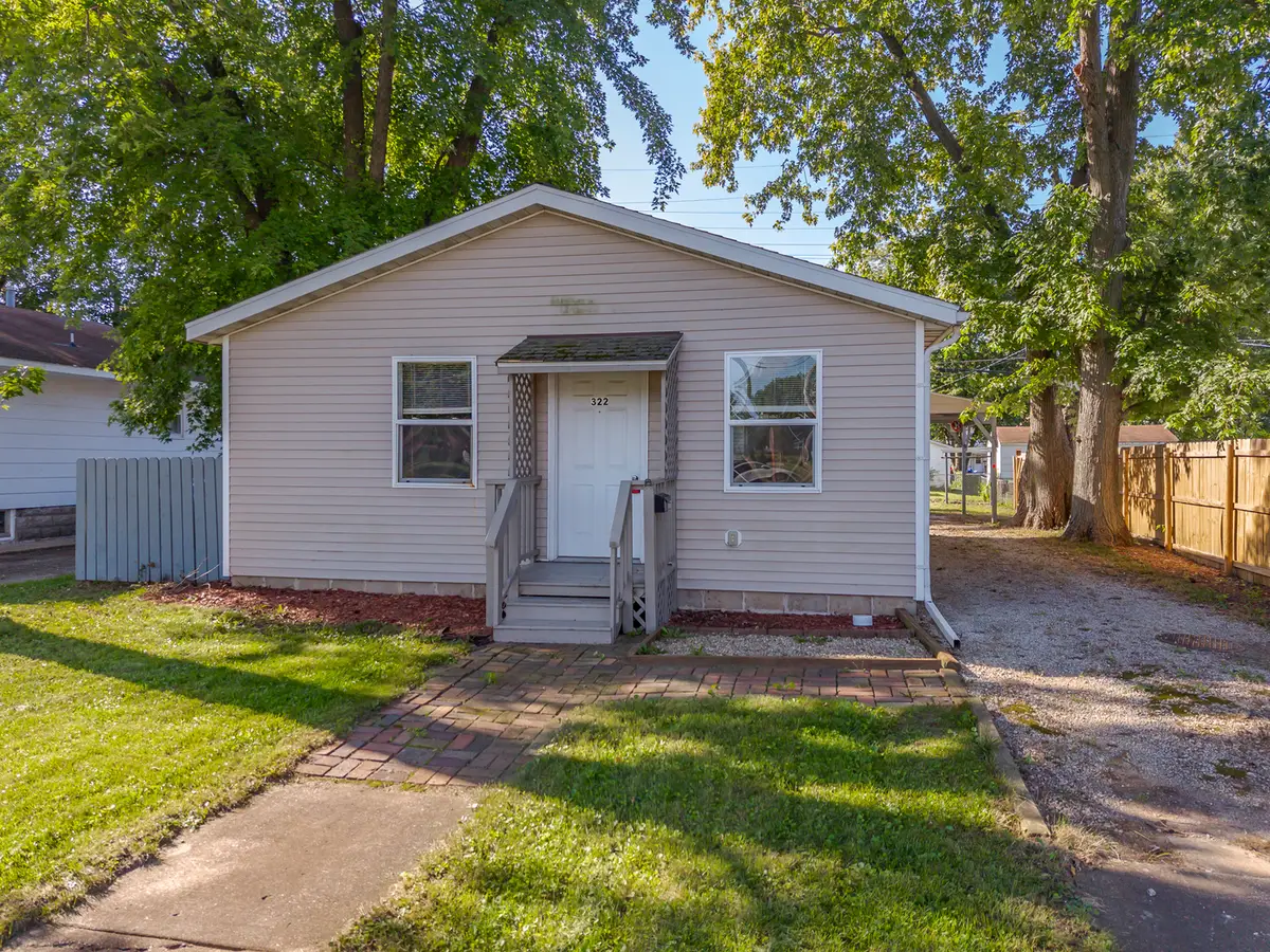 322 E Timber Street, Pontiac, IL 61764 - #1