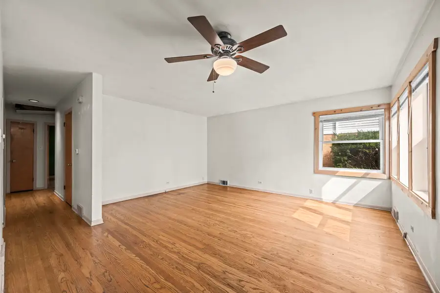 9420 Octavia Avenue, Morton Grove, IL 60053 - #3