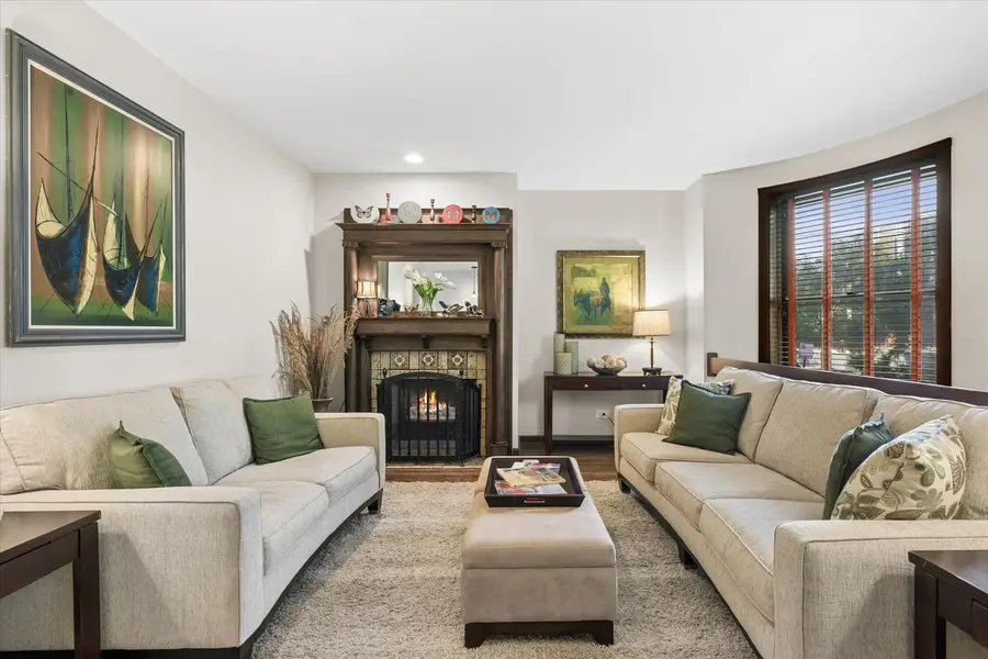 941 W Gunnison Street #1W, Chicago, IL 60640 - #3