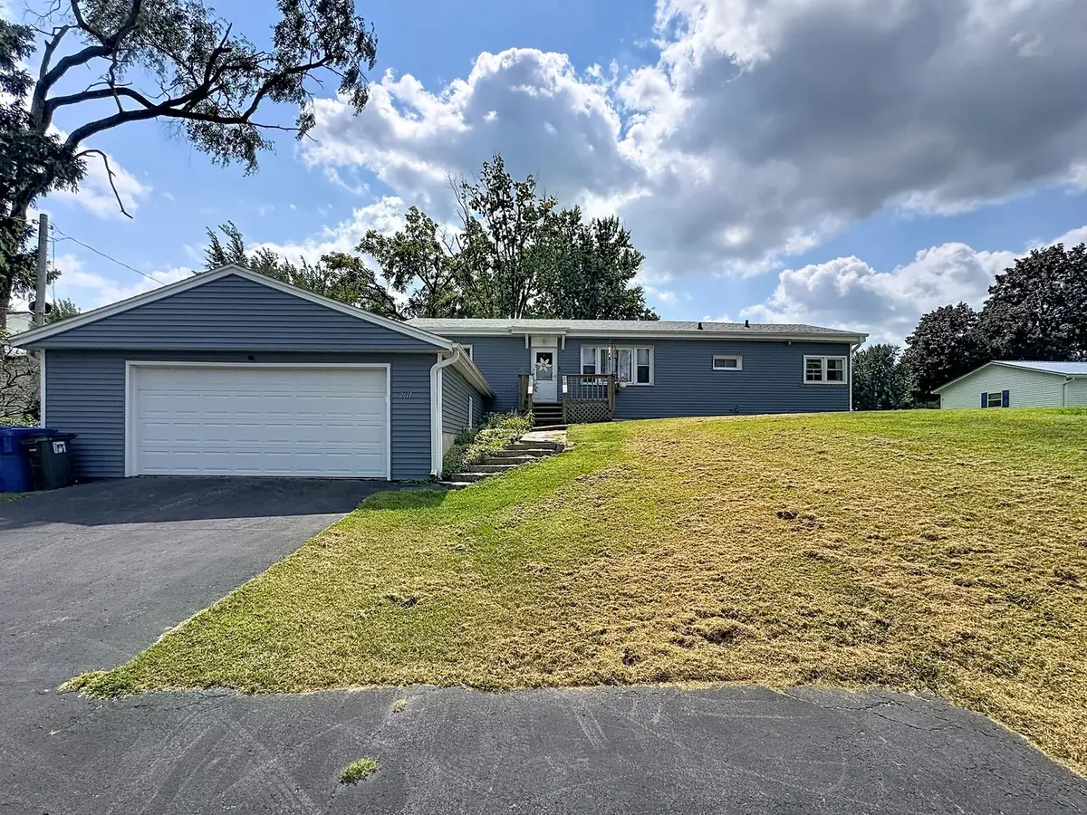 2617 W 49th Street, Davenport, IA 52806 - #1