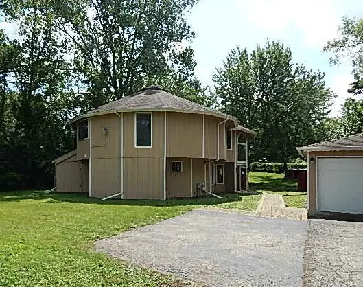 Address Withheld By Seller, Palatine, IL 60067 - #1