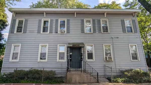 4445 W Carroll Avenue, Chicago, IL 60624