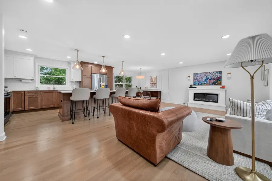 1031 Shari Lane, Libertyville, IL 60048 - #2
