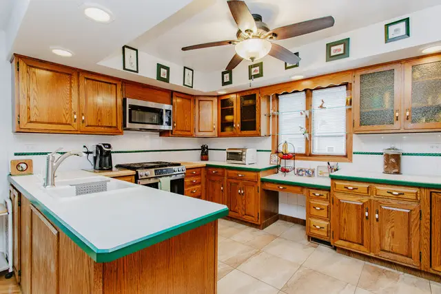 7022 Birchwood Avenue, Niles, IL 60714 - #3