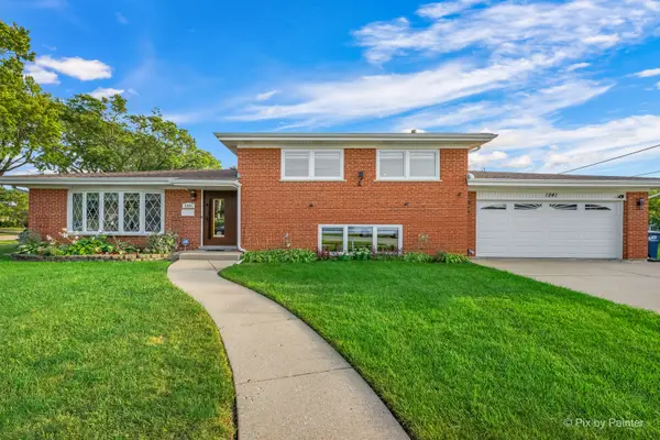 1241 Fargo Avenue, Des Plaines, IL 60018
