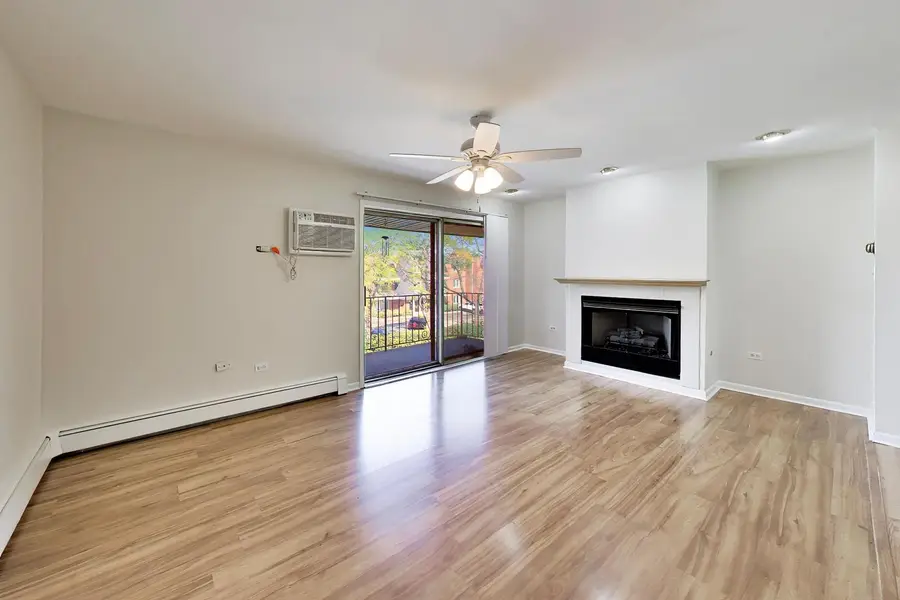 10820 Kilpatrick Avenue #3NW, Oak Lawn, IL 60453 - #3