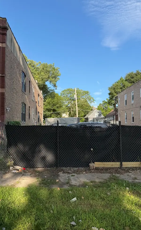 6023 S Aberdeen Street, Chicago, IL 60621