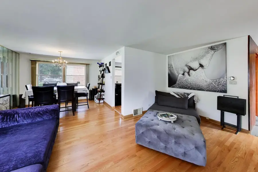 15535 University Avenue, Dolton, IL 60419 - #2