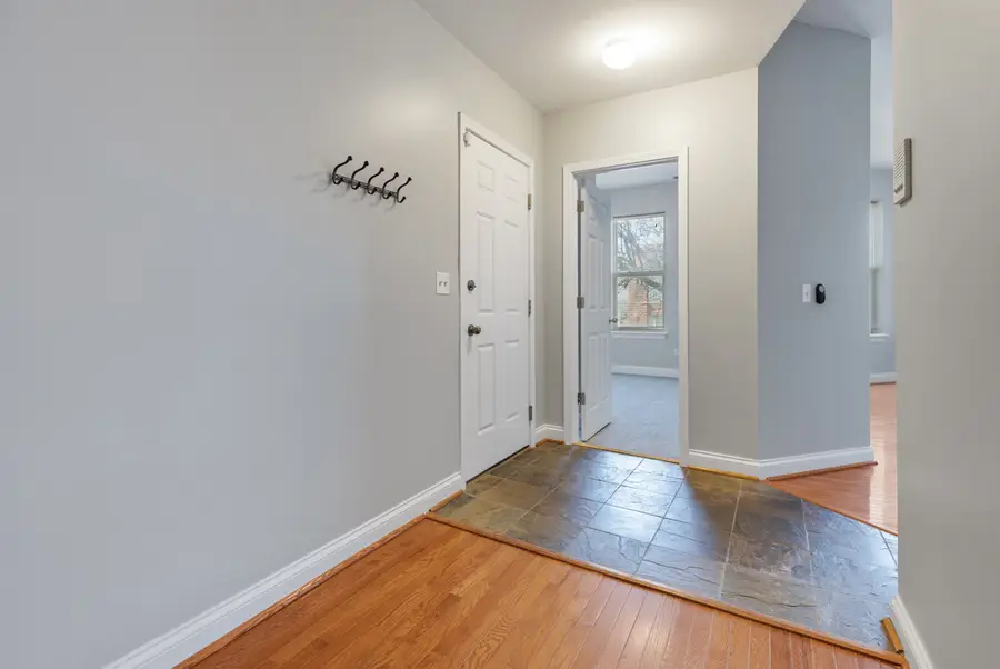 6231 S Woodlawn Avenue #3N, Chicago, IL 60637 - #2