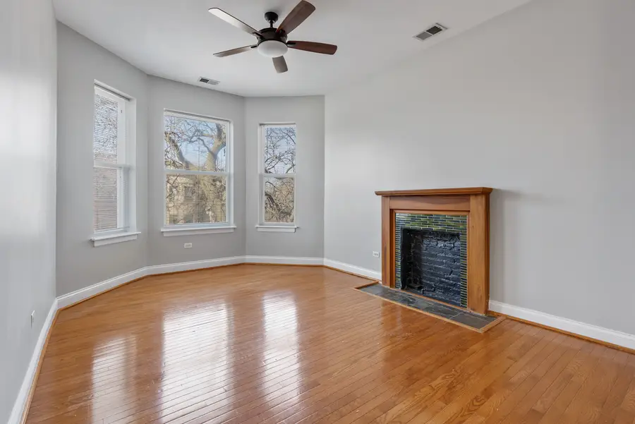 6231 S Woodlawn Avenue #3N, Chicago, IL 60637 - #3