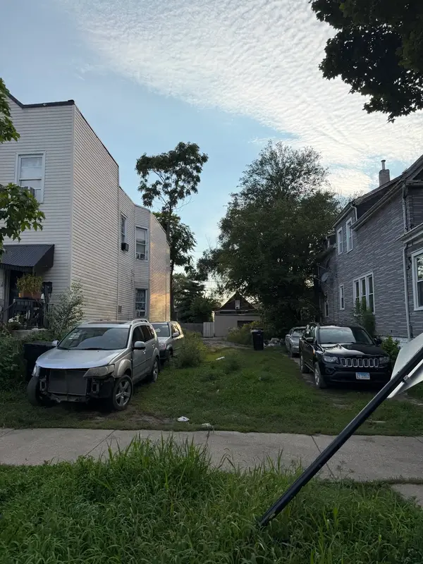 6552 S Winchester Avenue, Chicago, IL 60636