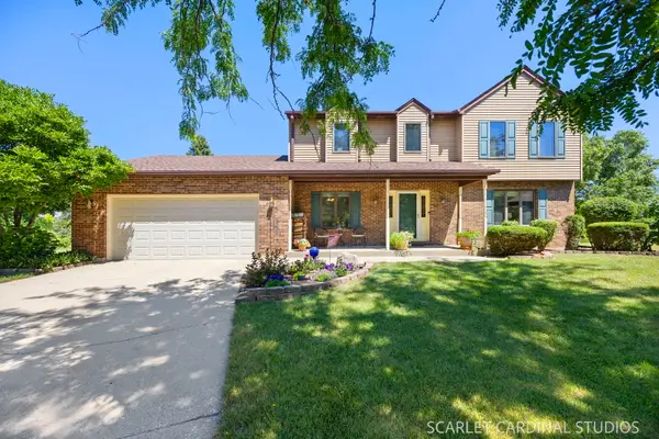 36 Crofton Court, Oswego, IL 60543
