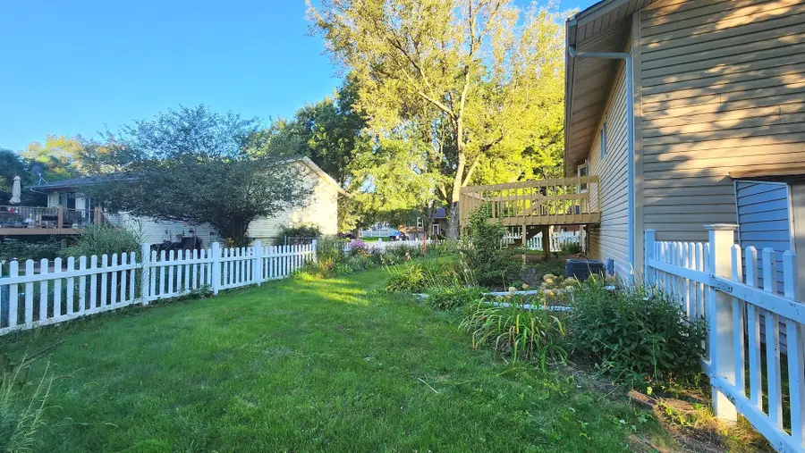132 N Kitson Drive, Palatine, IL 60074 - #3