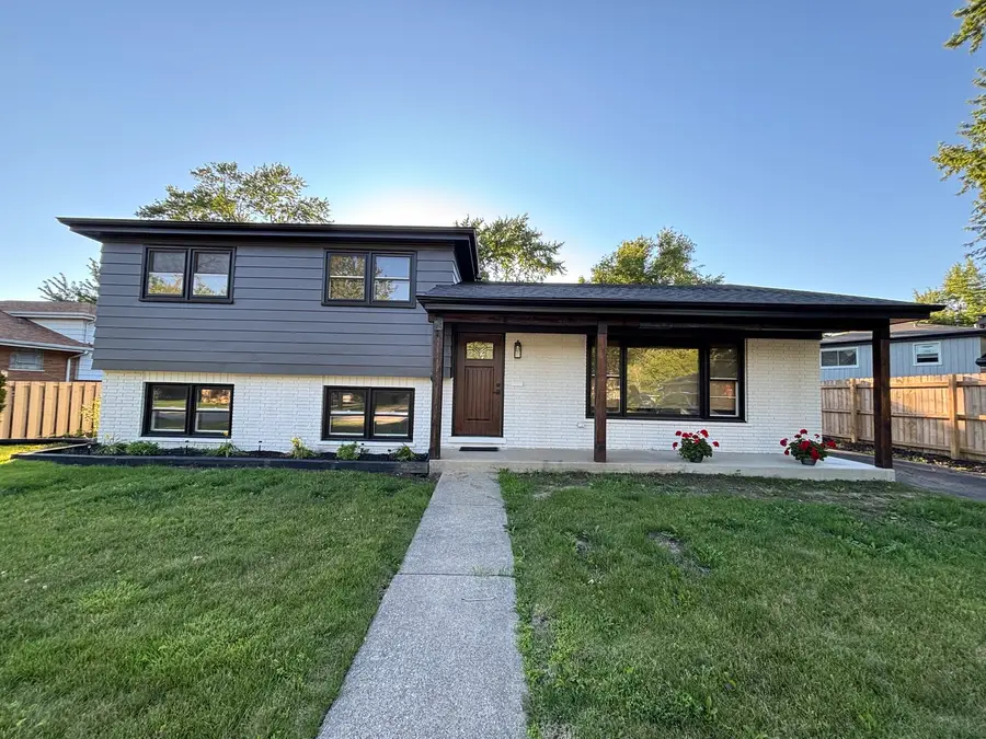 15848 Wabash Avenue, South Holland, IL 60473 - #2