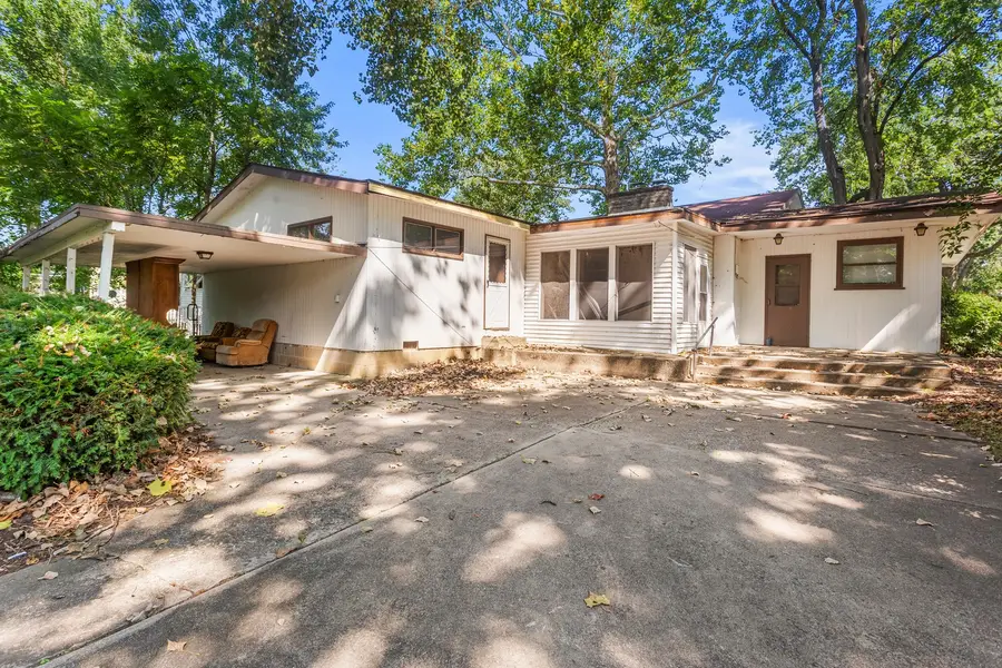 801 Ventura Road, Champaign, IL 61820 - #3