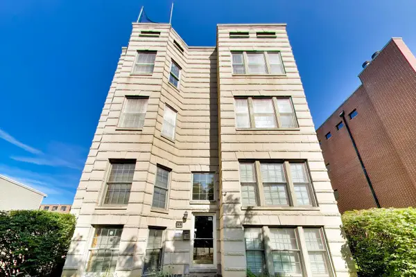 Address Withheld By Seller, Chicago, IL 60653