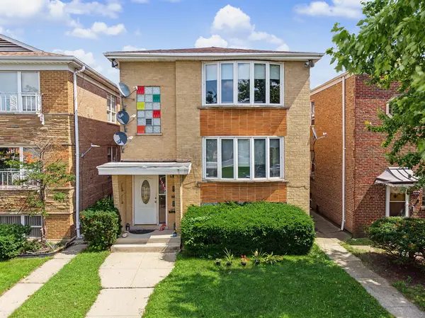 1513 Maple Avenue, Berwyn, IL 60402