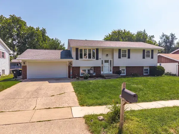 204 Rebecca Lane, Normal, IL 61761