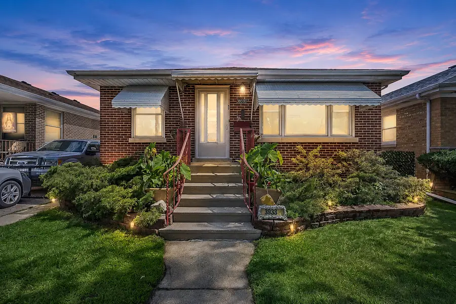 3933 Oak Park Avenue, Stickney, IL 60402 - #2