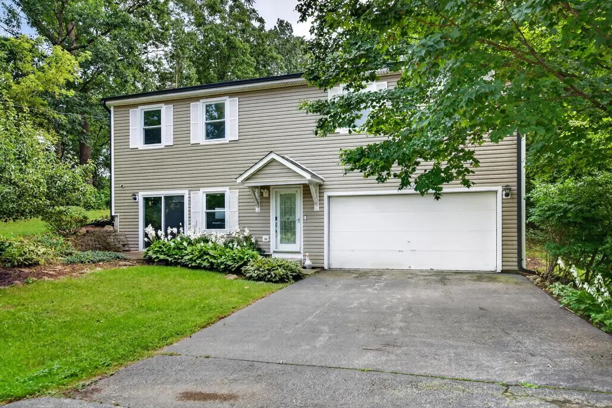 919 W Dale Avenue, McHenry, IL 60051 - #1