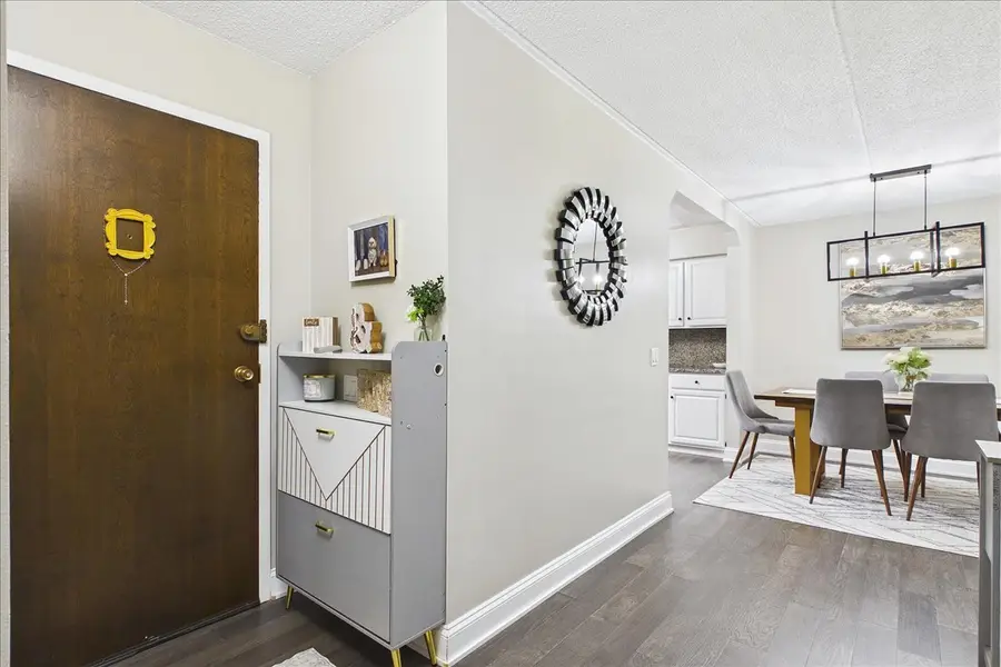 451 Elm Street #2F, Deerfield, IL 60015 - #2