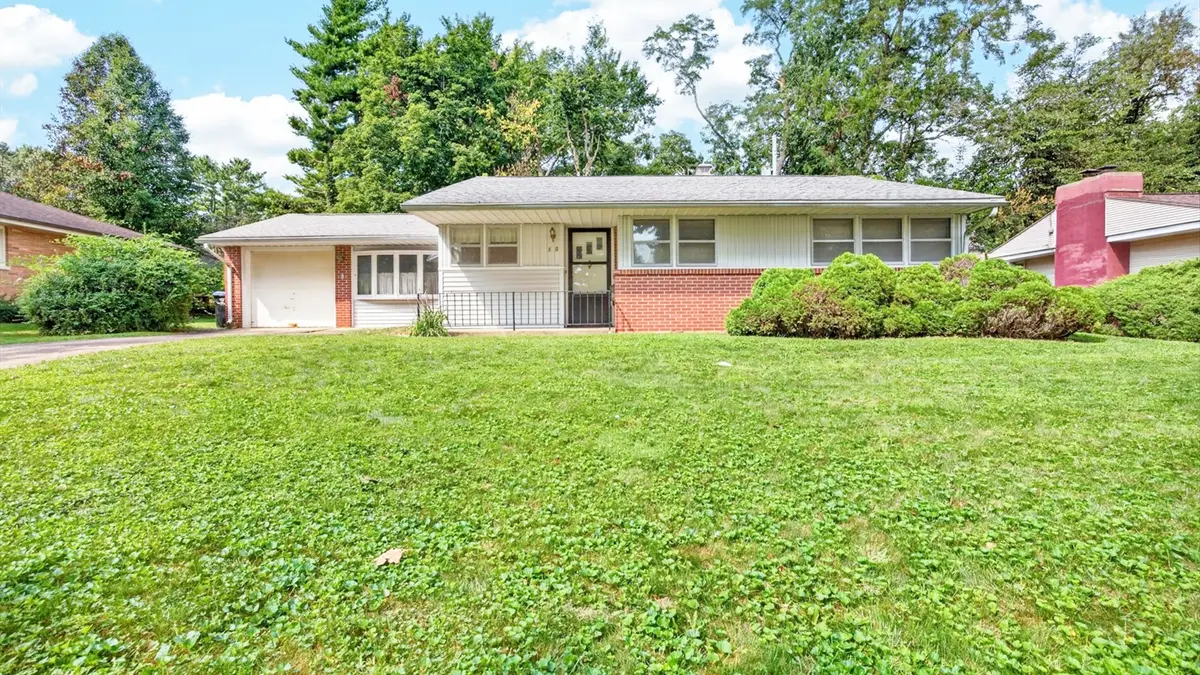 10 Walker Drive, Bloomington, IL 61701 - #1
